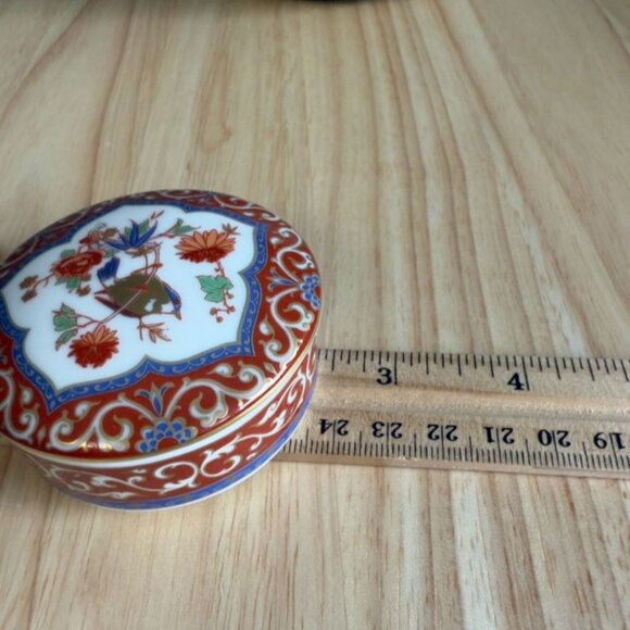 Vintage Kaiser W Germany Porcelain Trinket Box With Floral & Scroll Design Red G - Picture 10 of 10